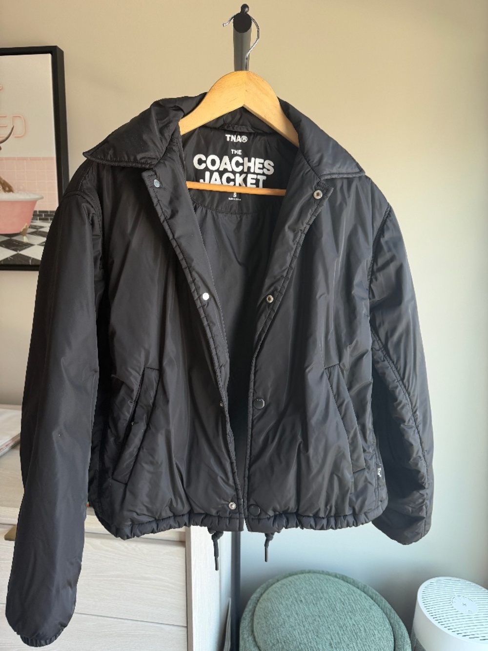 Aritzia short coaches jacket black